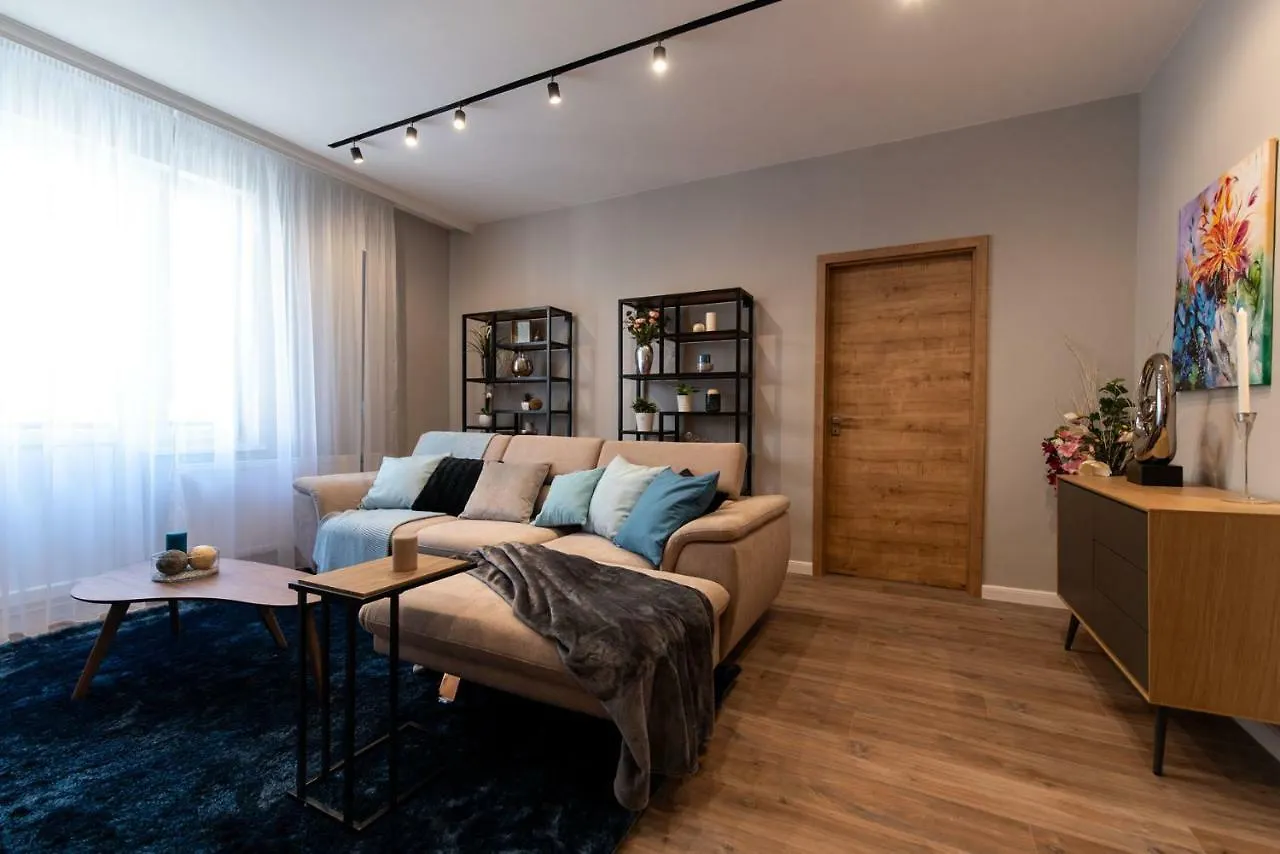 Unique D4 Budapest Apartman Apartment 0*,  Hungary